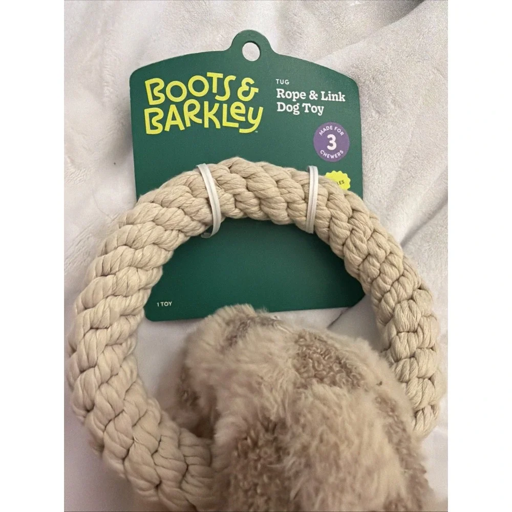 New BOOTS & BARKLEY.  Donut Dog Toy Rope And Link Dog Toy